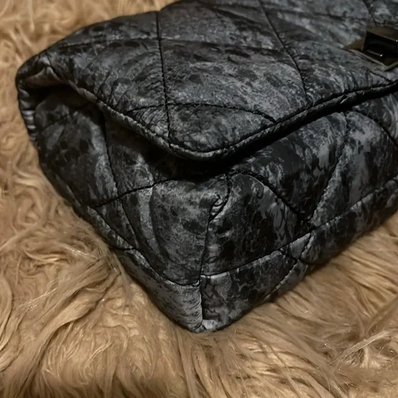 International Concepts Handbag - Picture 11 of 13